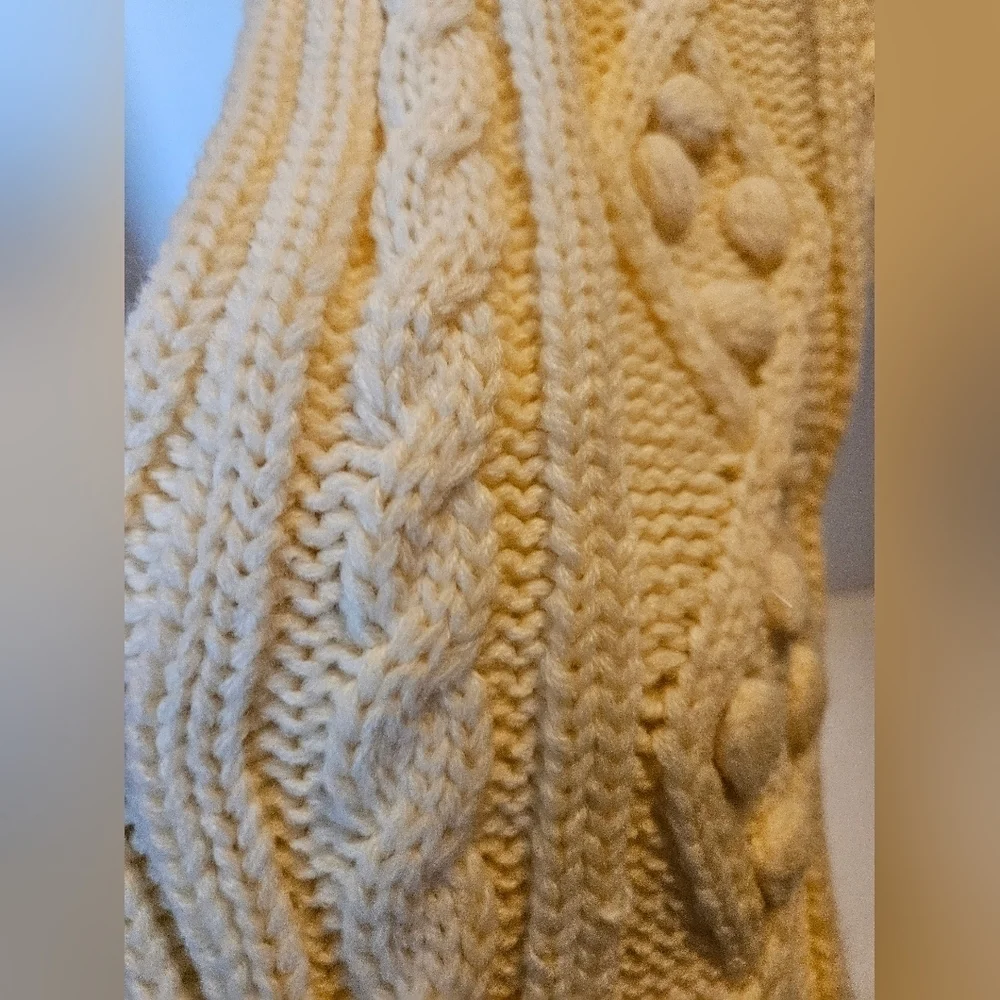 Handmade Chunky Knit Scarf Cream Fringe Winter Cable Knitted Upcycled Yarn 60